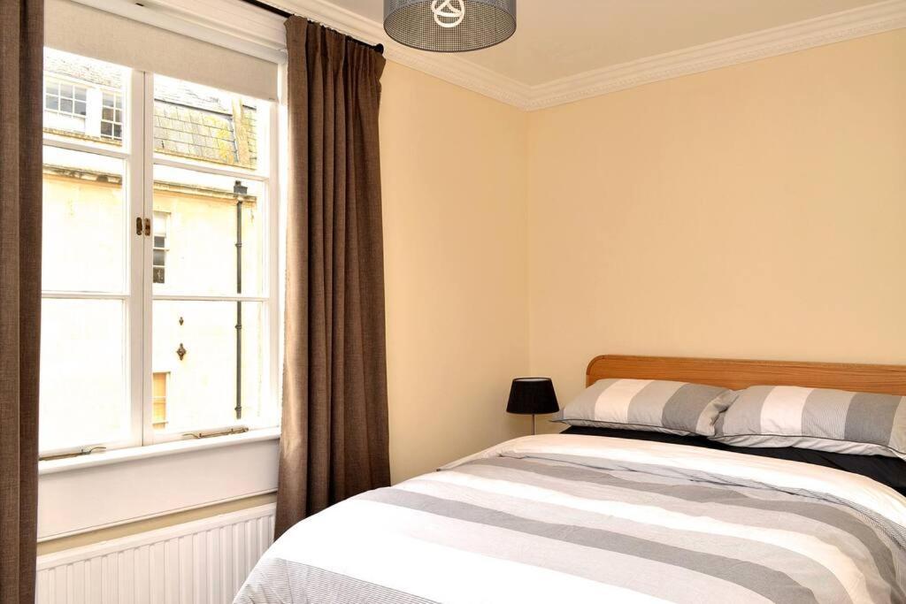 巴斯**Spotless, Bright 2 Double Bed, Period Features**公寓 外观 照片